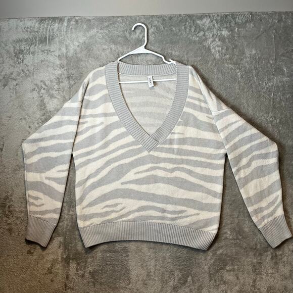Varley Calvert Sweater Wool Blend V Neck Gray White Medium Zebra Print Lounge - Picture 1 of 8